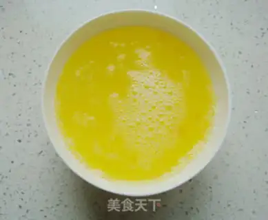 Make Pepper fried eggs step 2