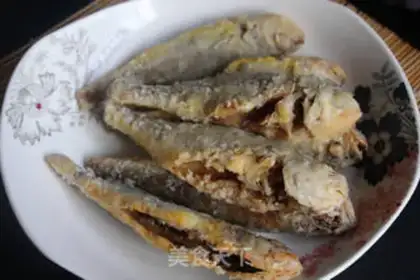 Make Dried and fried yellowfish step 5