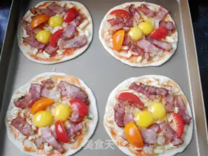 Make Mini Bacon Egg Pizza step 7