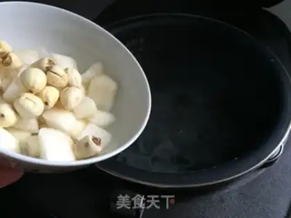 Make Silver Ear Lily Sydney soup step 4