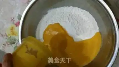 Make Rose pumpkin roll step 7