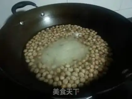 Make Hanging frost peanuts step 1