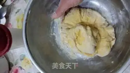 Make Rose pumpkin roll step 9