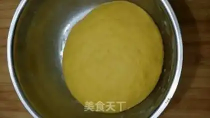 Make Rose pumpkin roll step 10