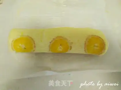 Make Sweet orange roll step 19