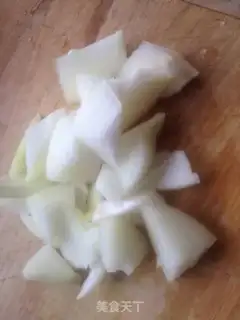 Make Onion carrots, goat meat step 3