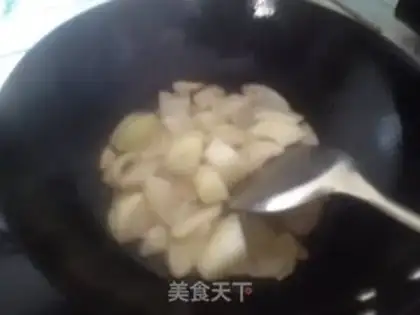 Make Onion carrots, goat meat step 6