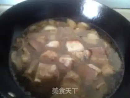 Make Onion carrots, goat meat step 8