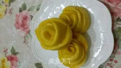 Make Rose pumpkin roll step 23