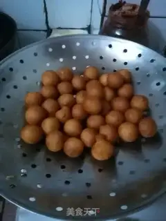 Make Potato sugar berries step 5