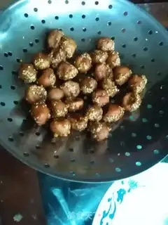 Make Potato sugar berries step 8