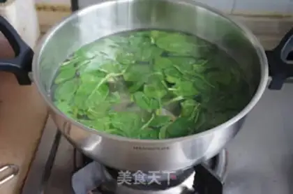 Make Spaghetti pasta step 2