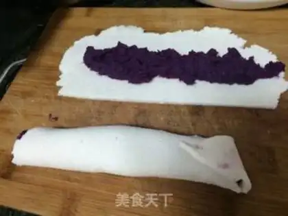 Make Spicy potato rolls step 2