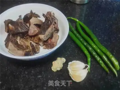 Make Pepper fried duck step 0