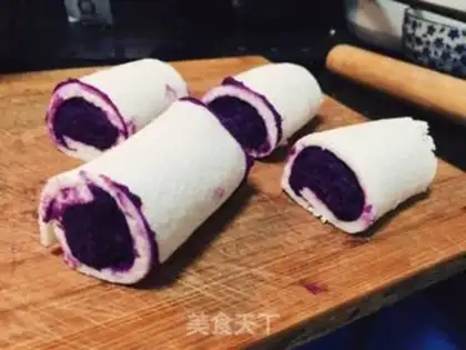 Make Spicy potato rolls step 4