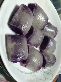 Make Spicy potato rolls step 5