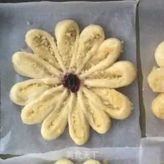 Make Flower coconut bread step 13