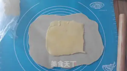 Make Strawberry Napoleon step 9