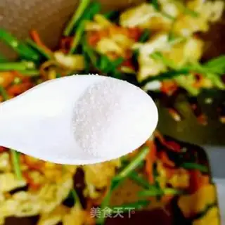 Make Scrambled eggs step 8