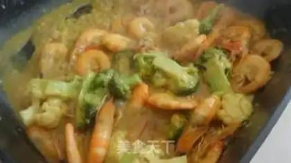 Make Thai coconut curry shrimp step 7