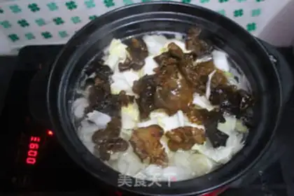 Make Spoonball fan soup step 4