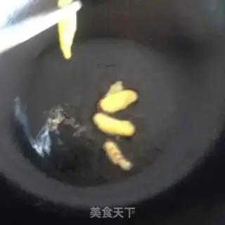 Make Weishan medicine for lamb soup step 2