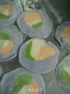 Make Rainbow dumplings step 1