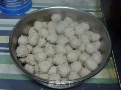 Make Home-based manual meat round step 22