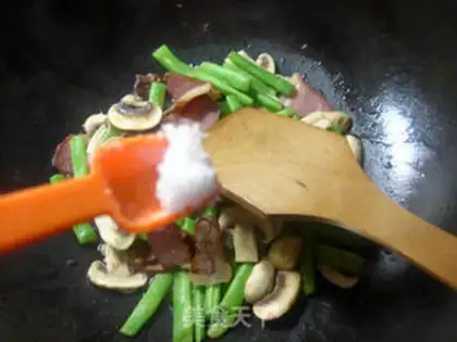 Make Fungus sauce step 6