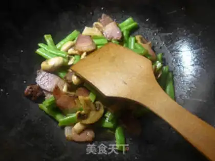 Make Fungus sauce step 7