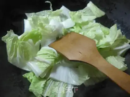 Make A fan of cabbage toad soup step 1