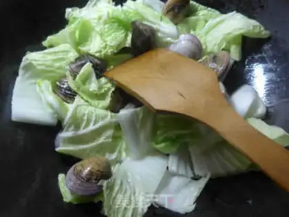Make A fan of cabbage toad soup step 2