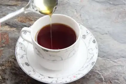 Make Rose milk tea step 1