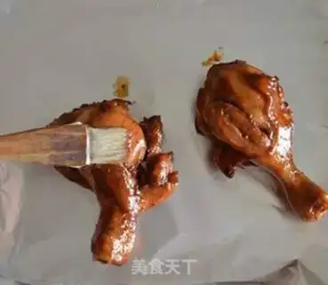 Make Roast chicken leg with fork step 7