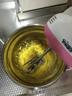 Make Peanut waffles step 1