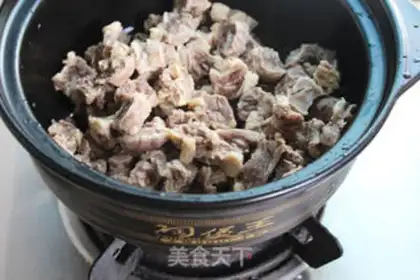 Make We have beef soup in winter step 3
