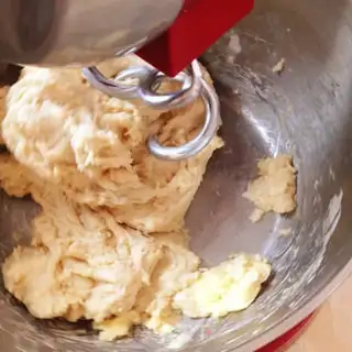 Make Cream cream and bread step 6