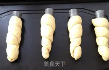 Make Cream cream and bread step 12
