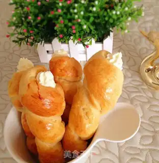 Make Cream cream and bread step 16
