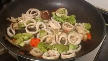 Make Two mushrooms for Chicago squid step 10