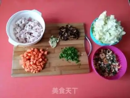 Make Seafood buns step 1