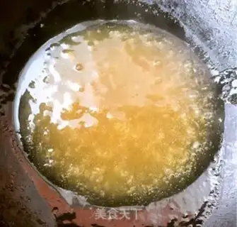 Make Put on the soup egg doll step 10