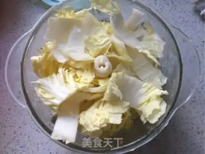 Make Beef bun with cabbage step 6