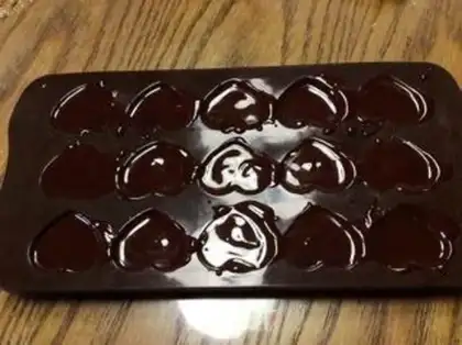 Make Handmade chocolate step 3