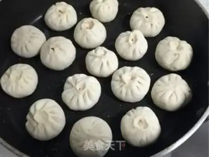 Make Beef bun with cabbage step 16