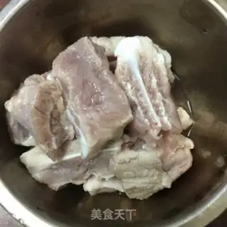 Make Pork-cane chop soup step 1