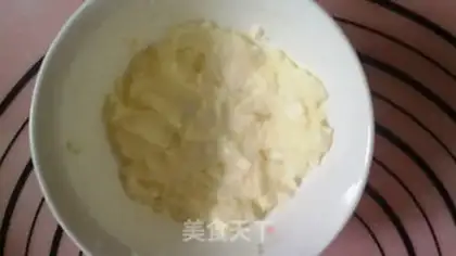 Make Snowflake cookies step 2