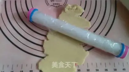Make Snowflake cookies step 7