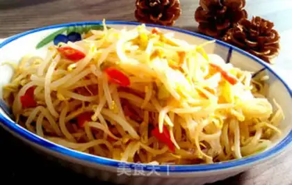 Make Sour green bean sprouts step 8