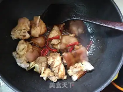 Make Hot pig hoofs step 8